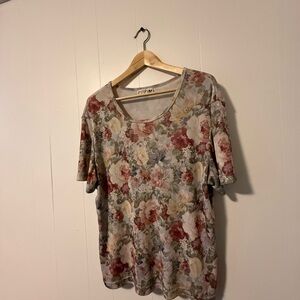 Vintage Floral Print Women's Top